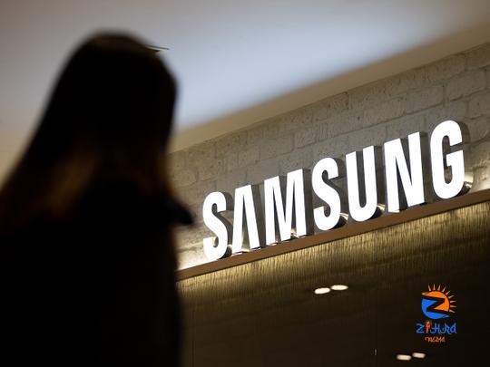 Samsung sees chip profits up, mobile sales down