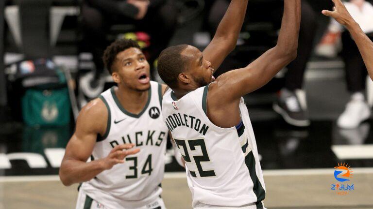 Giannis Antetokounmpo shares wonderfully honest opinion about Khris Middleton, his role following Game 3 win