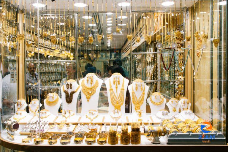 Gold Price Today Drops Below Rs 48,000. Should You Invest Now? Know Experts’ View