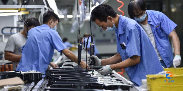 Chinese Factories Are Having Labor Pains—‘We Can Hardly Find Any Workers’