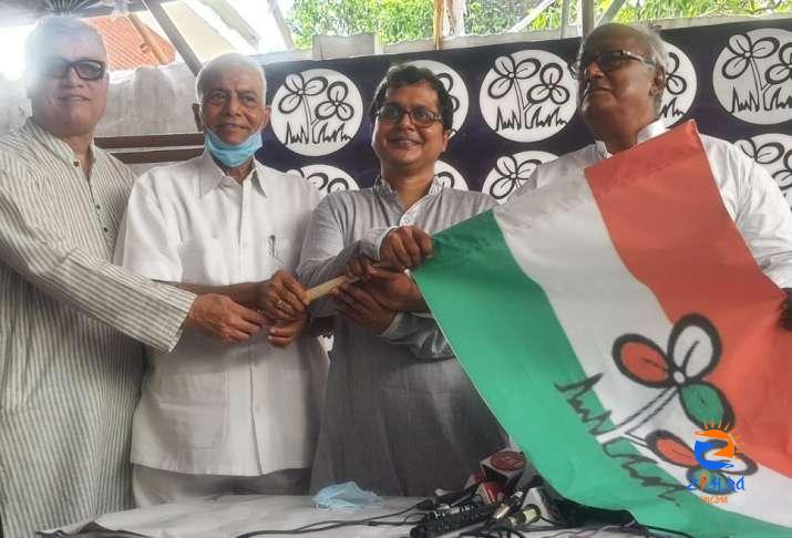 Saket Gokhale Joins TMC RTI activist Mamata Banerjee Bengal photos latest news