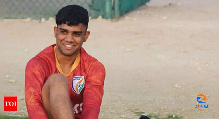 Mumbai City sign Gurkirat Singh | Football News