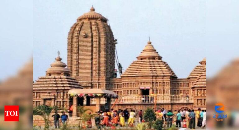 Odisha: Treasure hunt at Emar Mutt in Jagannath Temple for lost hoard | Bhubaneswar News