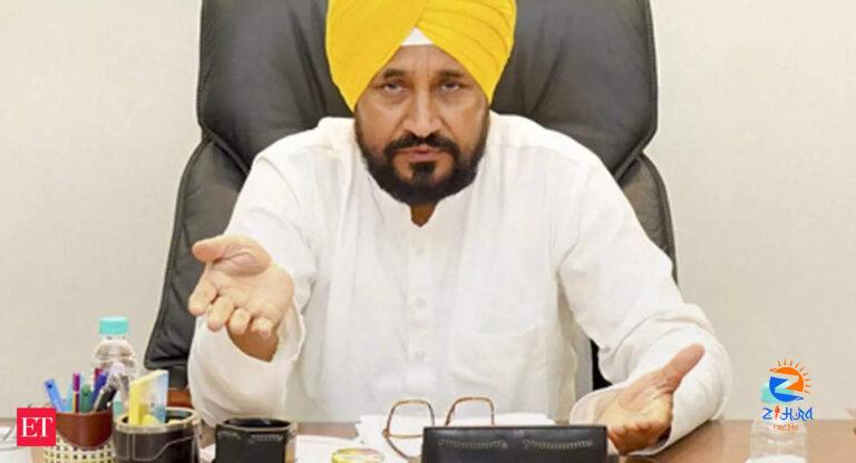 Punjab govt issues directions to remove posters of ex-CM Amarinder Singh from buses