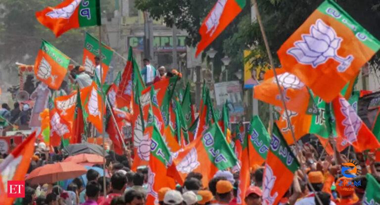 bjp: Scuffle breaks out between police and BJP workers in Kalighat area near West Bengal CM Mamata Banerjee’s residence