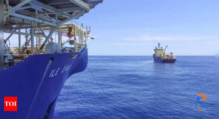 Facebook working to deploy world’s longest subsea cable