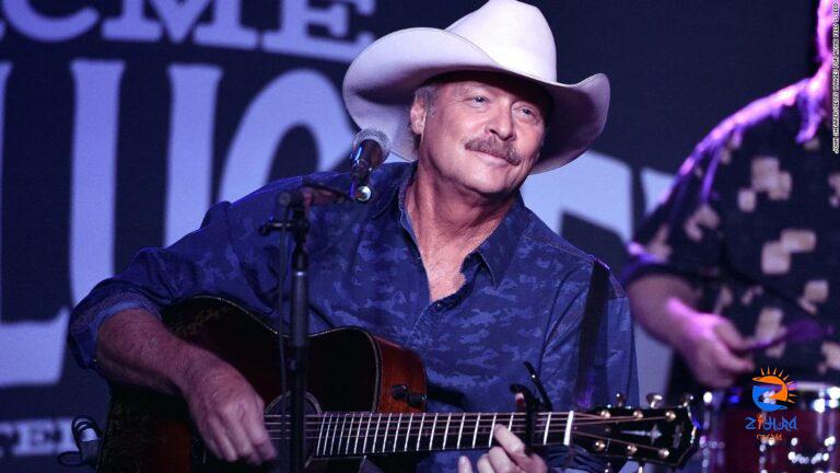 Alan Jackson reveals degenerative illness that’s affected his performing