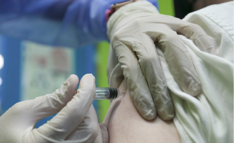 UAE crosses vaccine milestone: 200 doses administered per 100 people – News