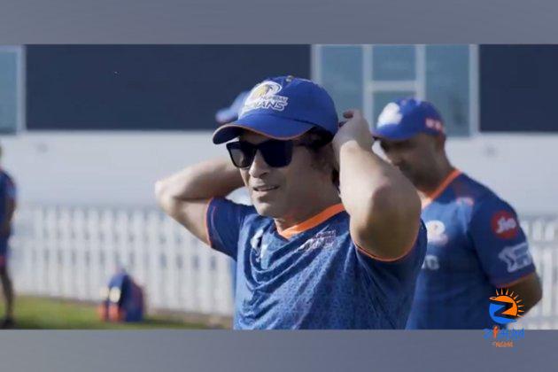 Mumbai Indians mentor Sachin Tendulkar joins team