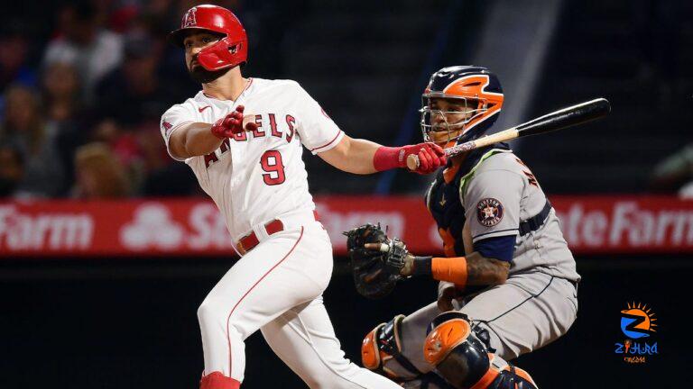 Jack Mayfield goes 2-for-4 with two RBI as Angels edge Astros, 3-2