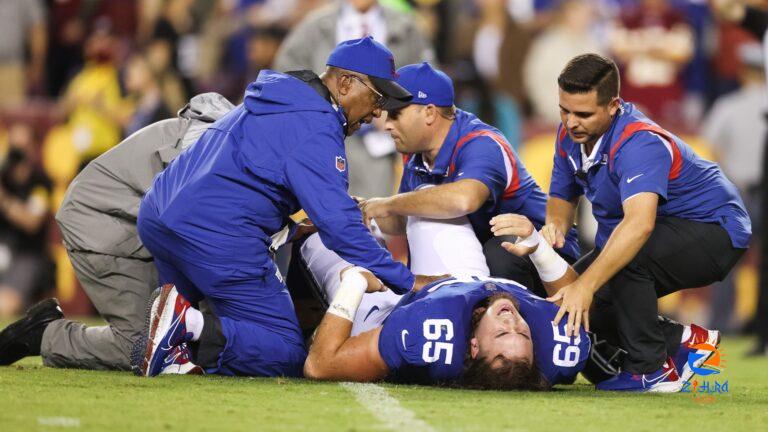 Nick Gates injury update: Giants lineman suffers gruesome leg injury vs. Washington