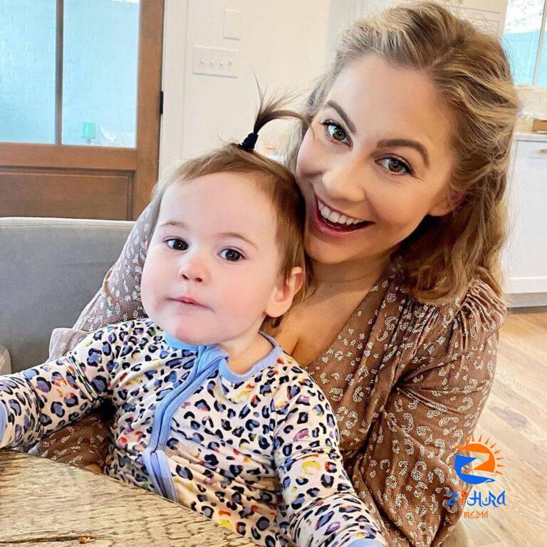 Shawn Johnson Doesn’t Care What You Think Of Her Breastfeeding Journey