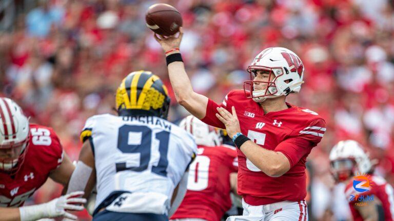 Graham Mertz injury update: Wisconsin QB questionable to return against Michigan