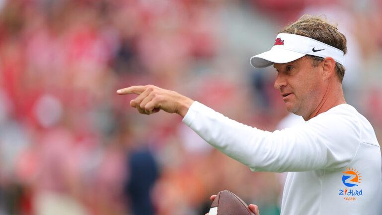 ‘Get your popcorn ready’: Lane Kiffin has mic drop in Alabama-Ole Miss pregame interview