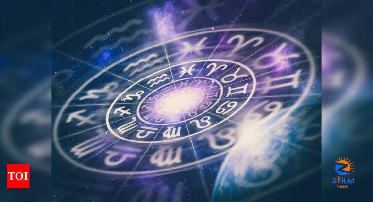 Effect of Jupiter Transit in Aquarius in November 2021 on various zodiac signs