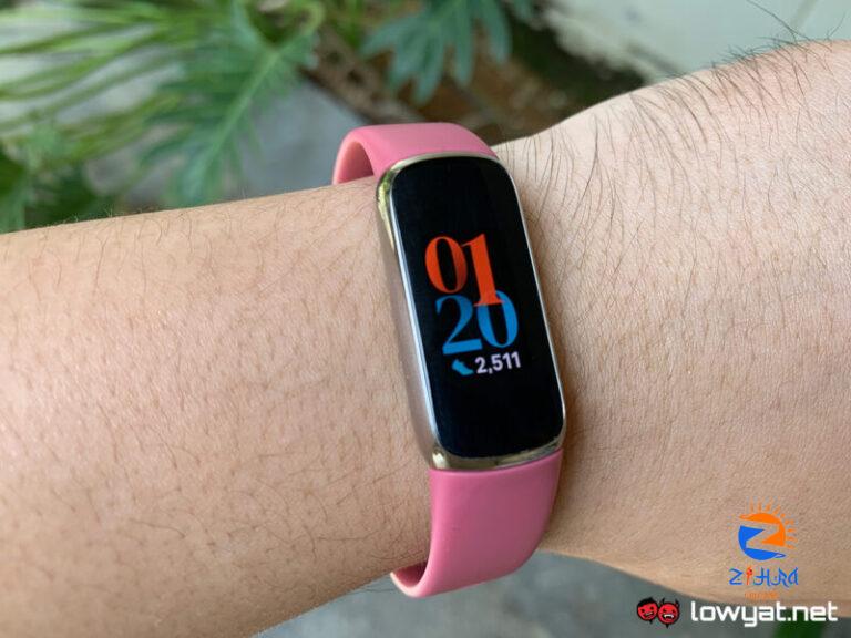 Fitbit Luxe Lightning Review: Tiny But Not Quite As Mighty