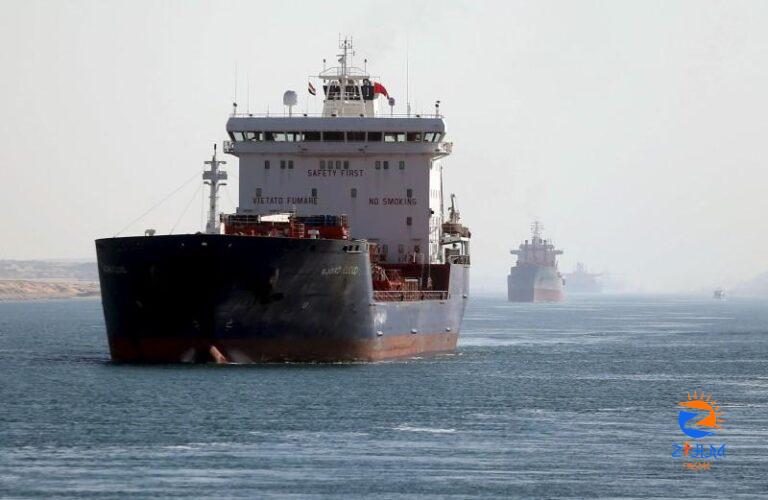 Egypt increases transit fees in Suez Canal by 6% for all ships in 2022