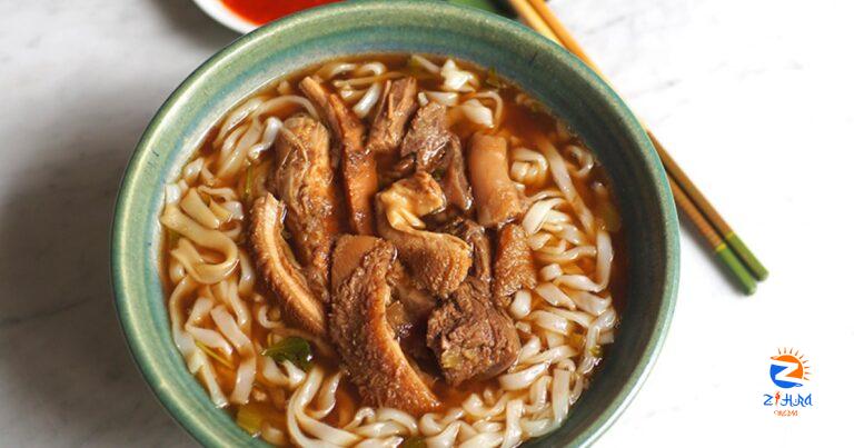 Phase four takeaway: Grab a bowl of this excellent Hainanese beef noodles from Kepong’s Roundtable Kopitiam | Eat/Drink