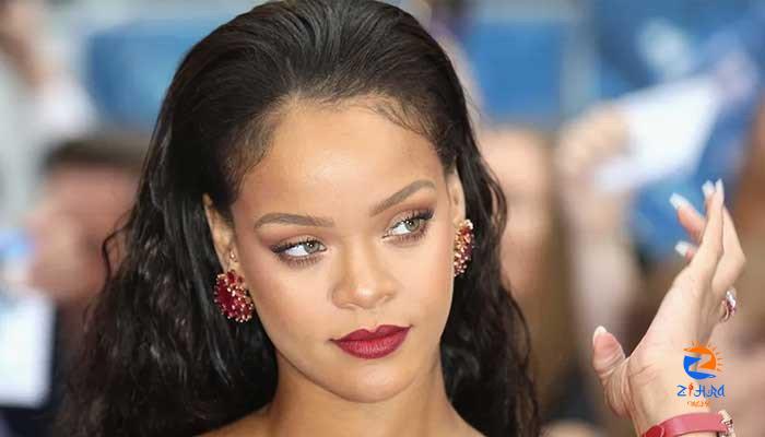 Rihanna’s pregnancy news breaks internet