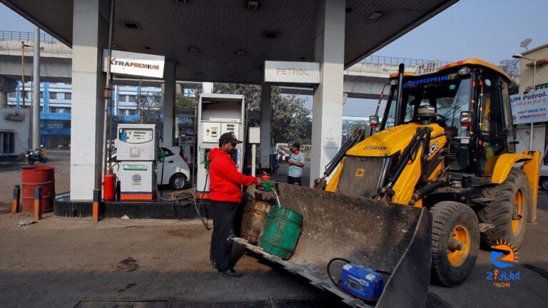 Diesel Prices Hiked For Bulk Users; Will You Have to Pay More for Petrol, Diesel Now?