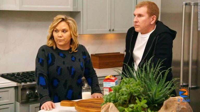 ‘Chrisley Knows Best’ to air as planned after stars’ convictions