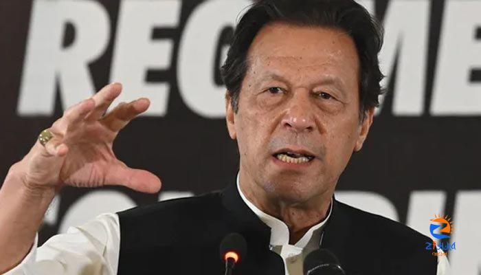 Tire of Imran Khan’s four-wheeler punctures during PIMS visit