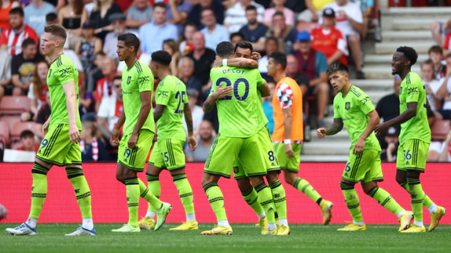 Bruno Fernandes on target as Manchester United sink Southampton 1-0