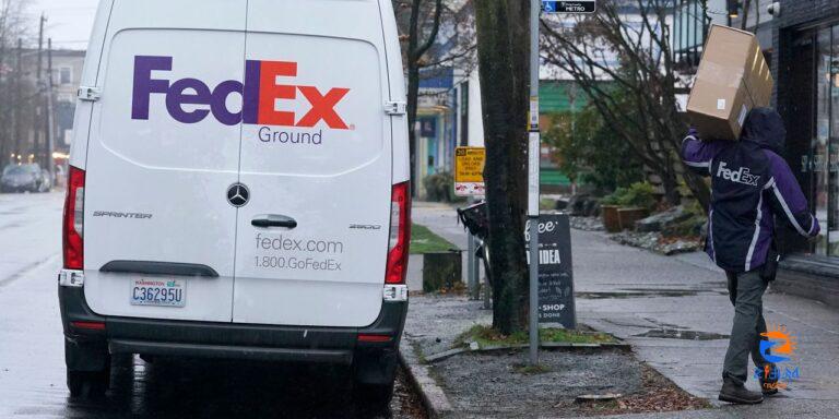 FedEx to Close Offices, Park Aircraft After Warning of Sales Shortfall