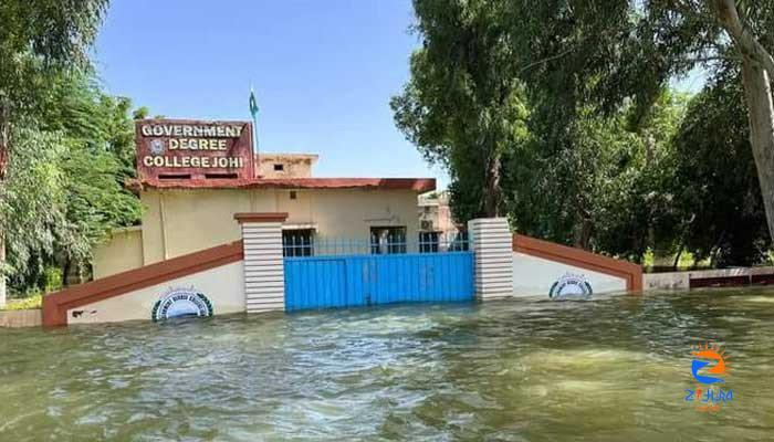 Flood-like situation in Johi city as unidentified men breach canal