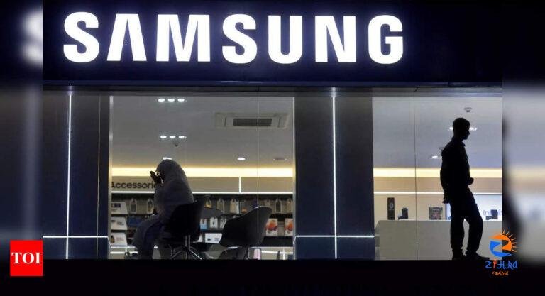 Samsung beats Xiaomi to lead festive smartphone sales in India