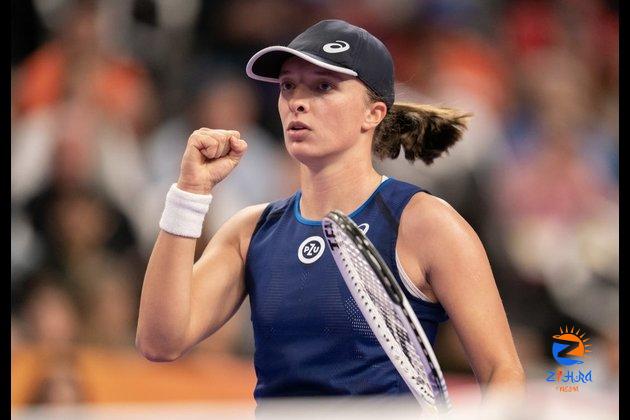 Iga Swiatek knocks off Coco Gauff to reach Dubai final