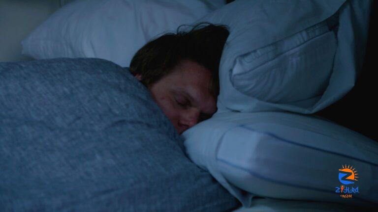 Insomnia may be linked to higher risk of heart attack, study says