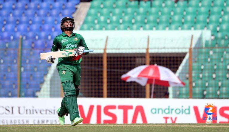 Shakib Al Hasan Day rescues Bangladesh in distress again