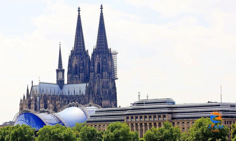 A Guide to Visiting Cologne, Germany