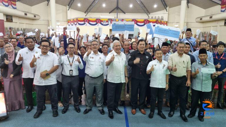 111 land owners in Samarahan receive compensation totalling RM20 mln