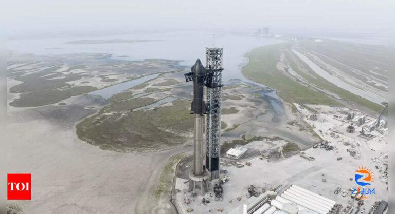 SpaceX postpones 1st launch attempt of Starship, world’s tallest rocket