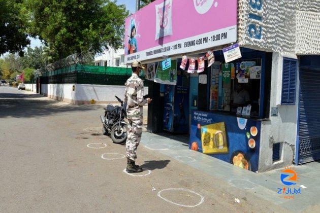 Congress’ Shivakumar visits Nandini parlour, says Karnataka brand stronger than Amul