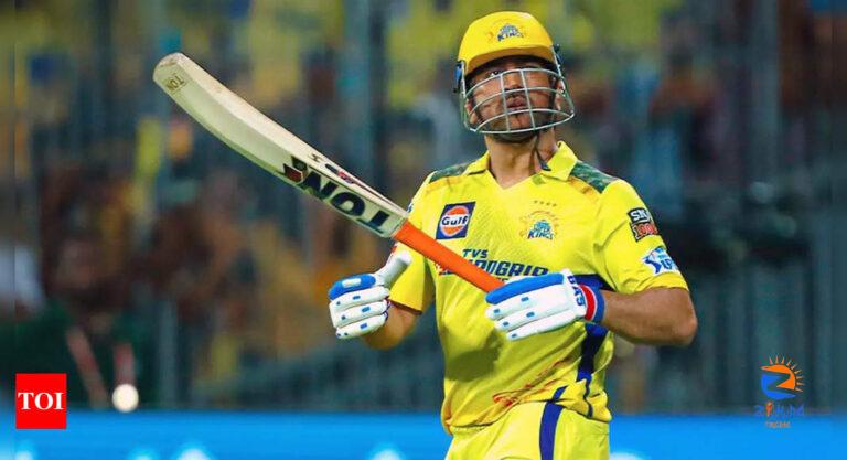 ‘Dhoni’s knee has not been 100 percent’: Hussey on CSK skipper batting down the order | Cricket News