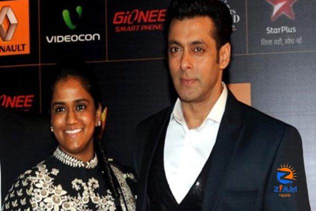 Salman, sister Arpita groove to Sukhbir’s ‘Sauda Khara Khara’ at IIFA Rocks 2023