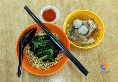 At Yang Ki Beef Noodles in PJ Sea Park, the tai bu noodles is the star of the show