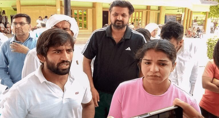 Victims are being pressurised; we will resume stir if no action is taken by June 15: Protesting Wrestlers | More sports News