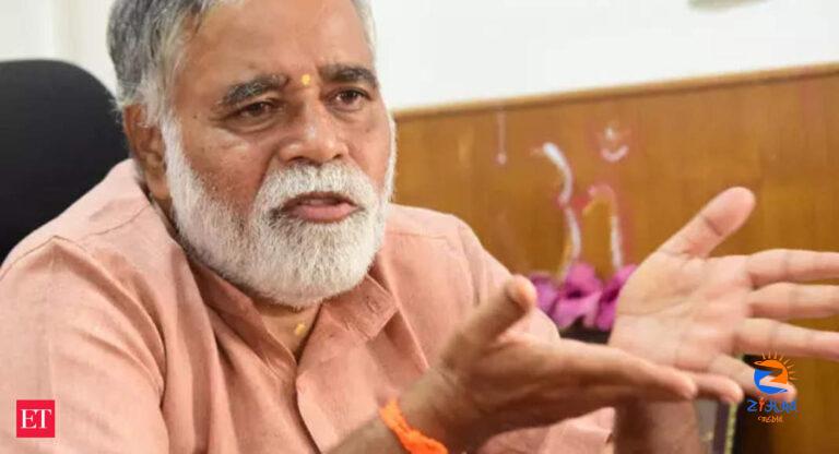 bc nagesh: Siddramaiah’s govt is against Hindus and wants to attract minorities’ votes: BJP’s BC Nagesh – The Economic Times Video