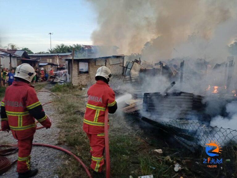 45 made homeless after pre-dawn fire razes squatter houses at Pujut Corner