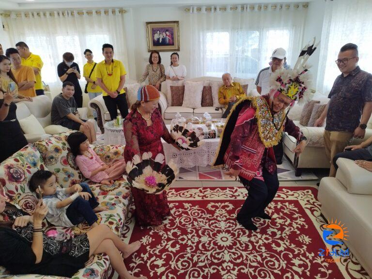 Open house tradition unite Malaysians, says Lee