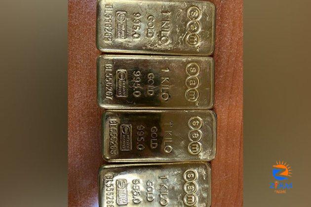 DRI seizes 10 kg smuggled gold worth Rs 6.2 crores at Mumbai airport, arrests two persons