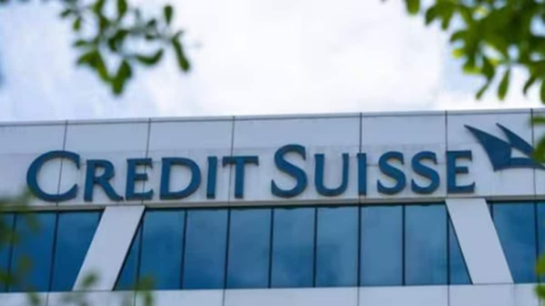 Swiss Banking Giant UBS to Cut 35,000 Jobs after Credit Suisse Rescue