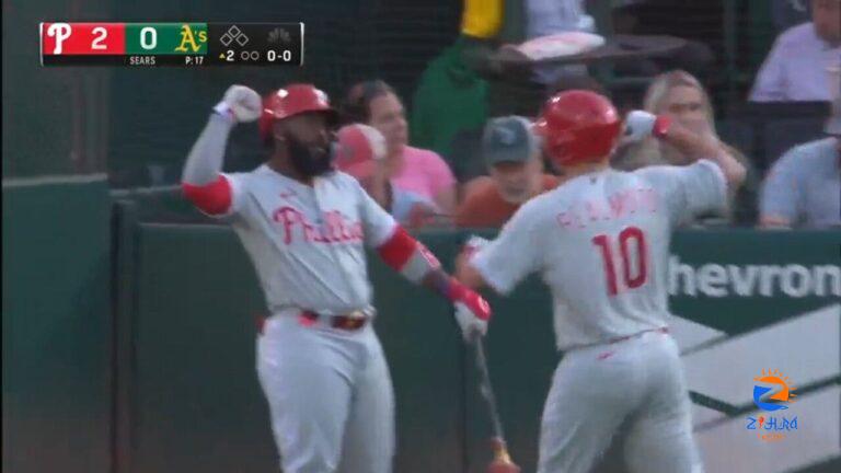 J.T. Realmuto blasts a solo homer to left field to expand the Phillies lead vs. the A's