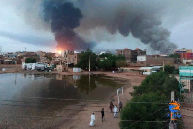 Massive Fire as Sudanese Factions Battle for Control of Arms Factory