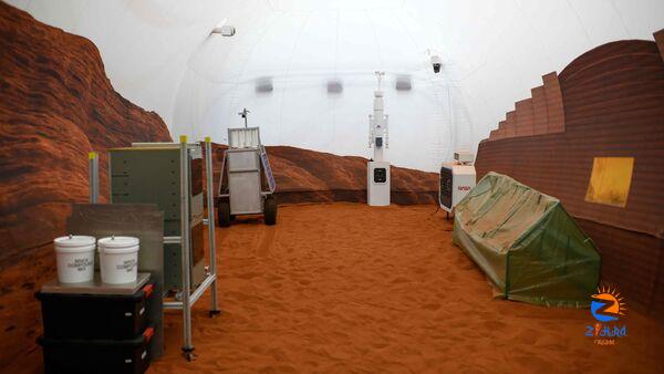 NASA seals volunteers into isolated Mars-like habitat for year-long experiment