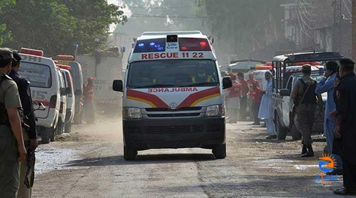 Five dead, six injured in van-truck collision near Rawalpindi’s T-chowk